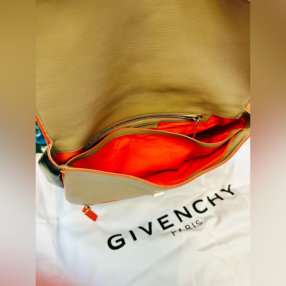 Givenchy Beige and Orange Crossbody Bag - Picture 6 of 8